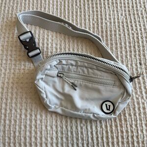 Vuori Fanny pack cross body bag